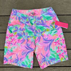 NWT Lilly Pulitzer luxletic shorts size 8